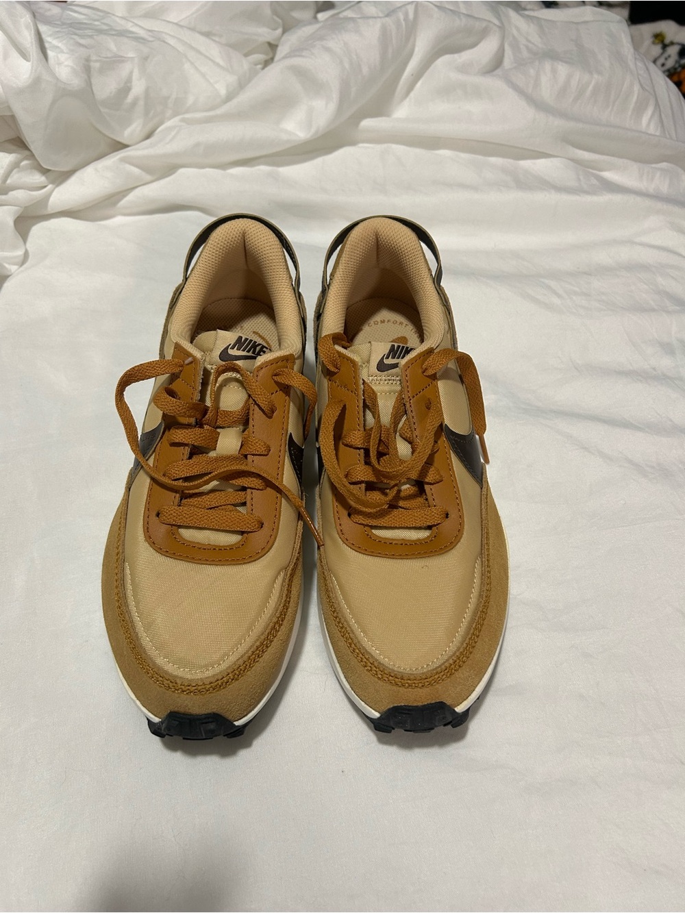 Nike women’s waffle 8.5 NWT - Picture 2 of 4